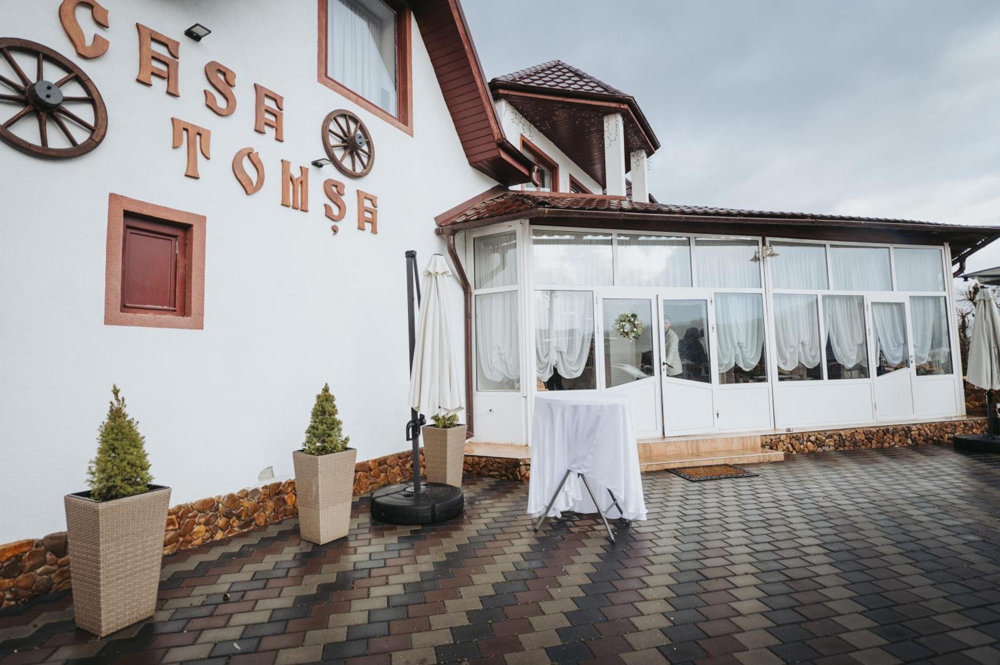 Bed and Breakfast Casa Tomsa Rozavlea Exterior foto